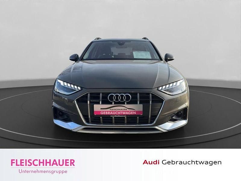Gebraucht Audi A4 Allroad Business 204 PS (150 kW) 2024 Grau Kombi