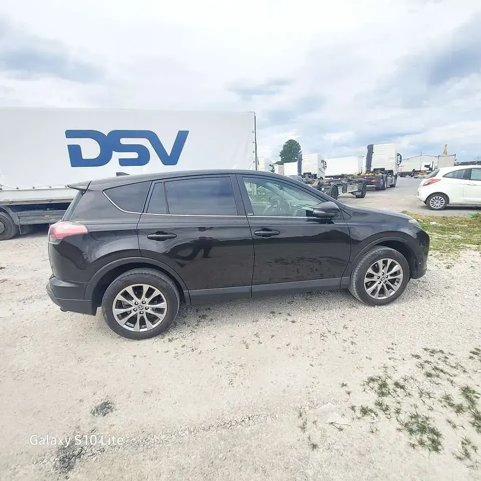 Gebraucht Toyota RAV4 Edition-S 143 PS (105 kW) 2016 SUV