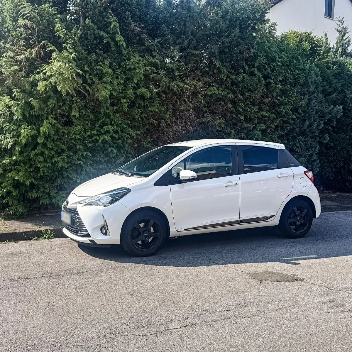 Gebraucht Toyota Yaris 111 PS (81 kW) 2019 Weiß Kleinwagen