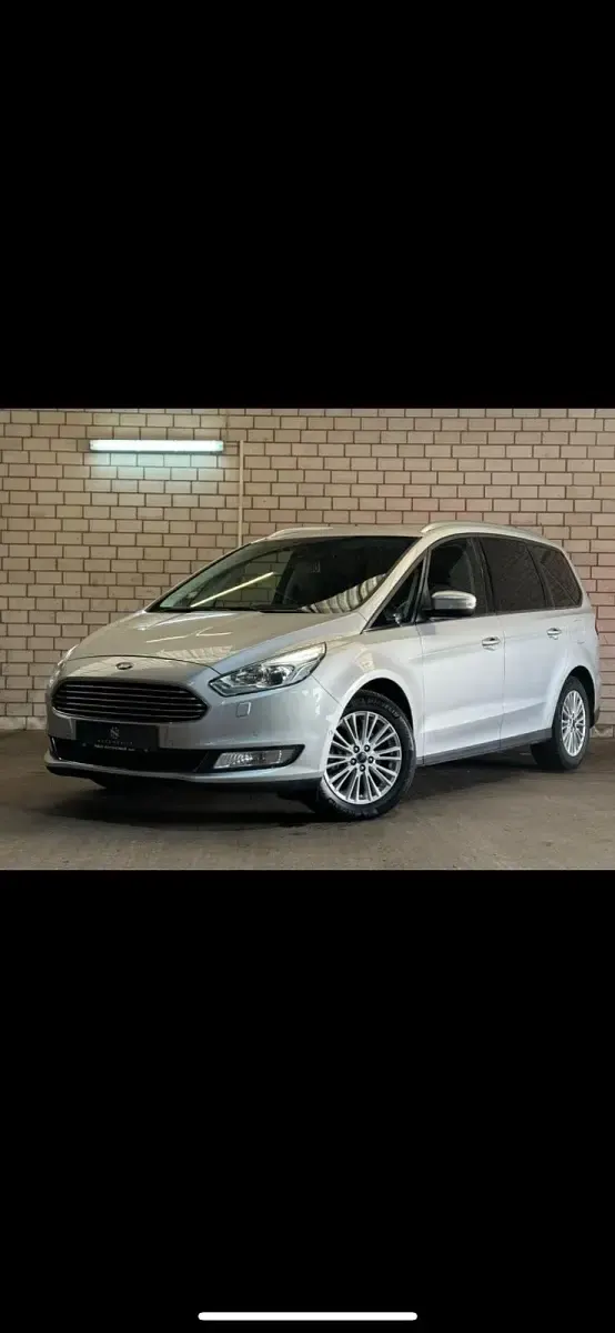Gebraucht Ford Galaxy Titanium 190 PS (139 kW) 2019 Silber Van / Kleinbus
