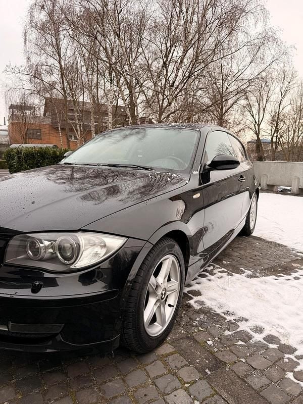 Gebraucht BMW 118 Coupé 143 PS (105 kW) 2007 Schwarz Coupé