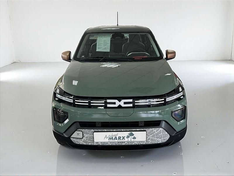 Neu Dacia Spring Extreme 74 kW (101 PS) 2026 Oliv grün Kleinwagen