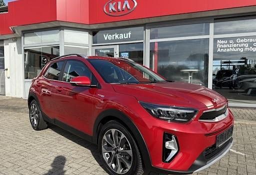 Gebraucht Kia Stonic Platinum 120 PS (88 kW) 2022 Rot SUV