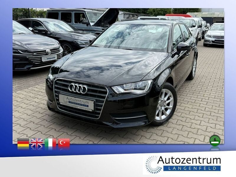 Schwarz (metallic) Gebraucht 2016 Audi A3 Sportback Attraction Limousine | 13.490 € (Guter Preis) - Bild 1/4