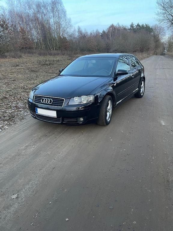 Schwarz Gebraucht 2004 Audi A3 Ambiente Kombi | 2.500 € (Fairer Preis) - Bild 1/4