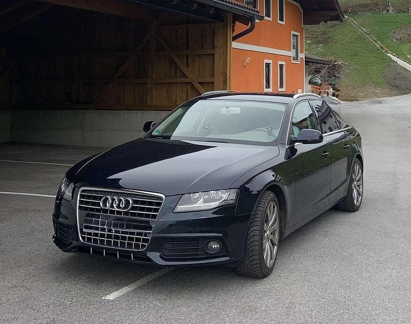 Gebraucht Audi A4 S-Line 190 PS (139 kW) 2010 Blau Kombi