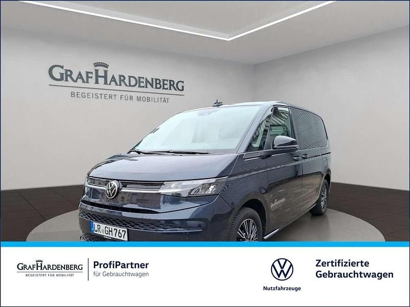 Gebraucht VW Multivan Life 150 PS (110 kW) 2024 Starlight blue metallic Van