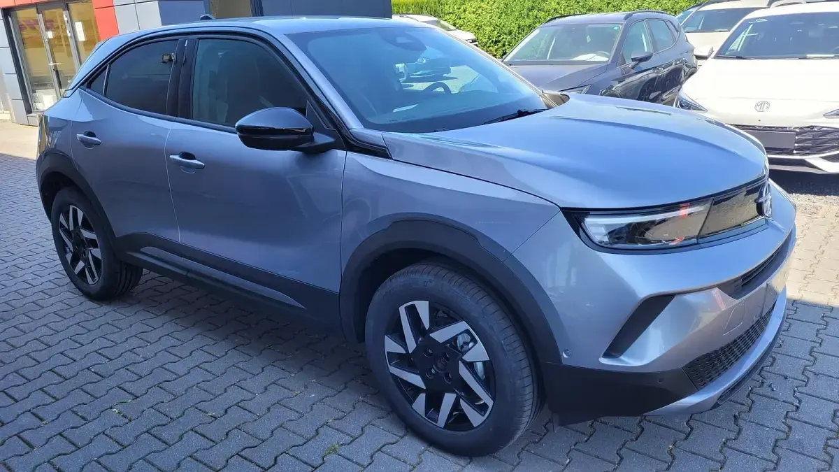 Neu Opel Mokka Edition 131 PS (96 kW) 2026 Grafik grau SUV