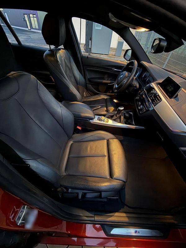 Gebraucht BMW 120 190 PS (139 kW) 2018 Orange Kleinwagen