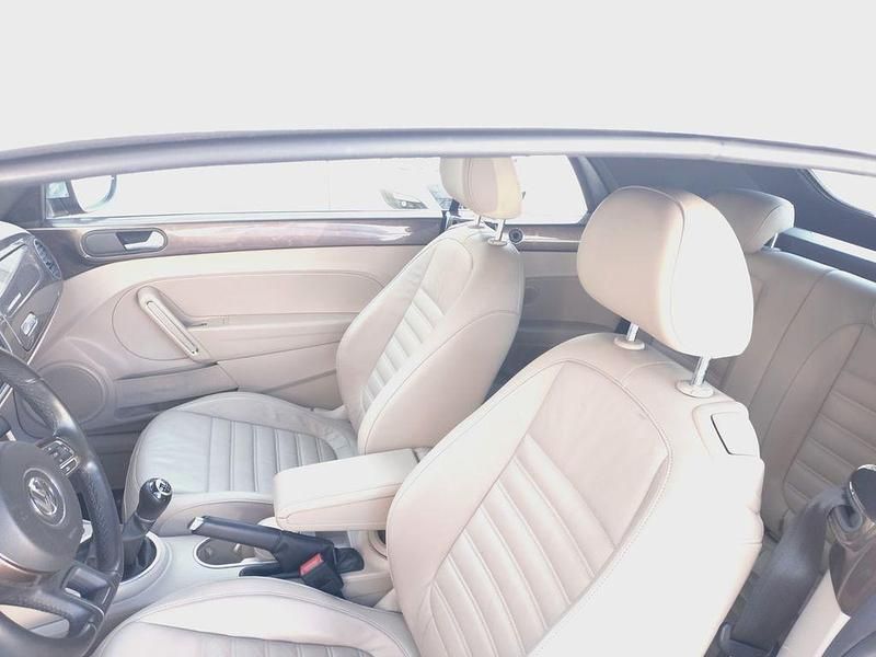 Second-hand VW Beetle Design 105 CP (77 kW) 2014 Maro Hatchback
