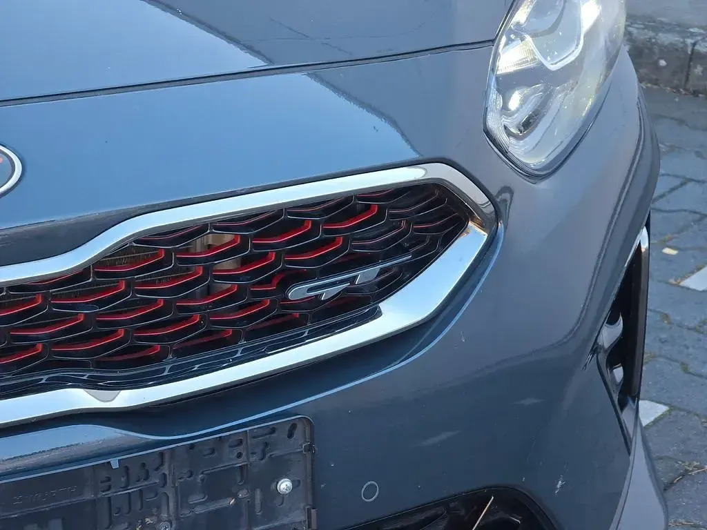 Gebraucht Kia ProCeed GT GT 204 PS (150 kW) 2019 Grau Kleinwagen
