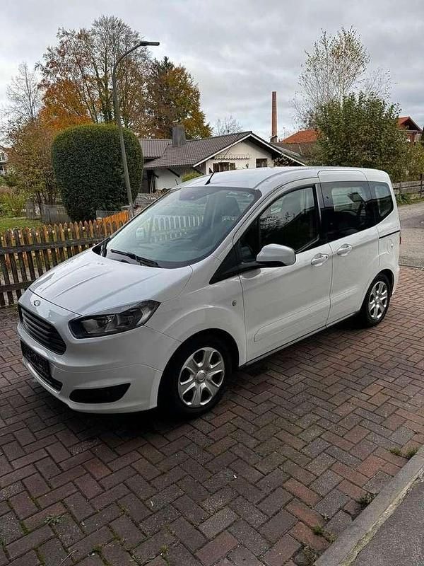 Weiß Gebraucht 2017 Ford Tourneo Connect Van / Kleinbus | 9.999 € (Superpreis) - Bild 1/4