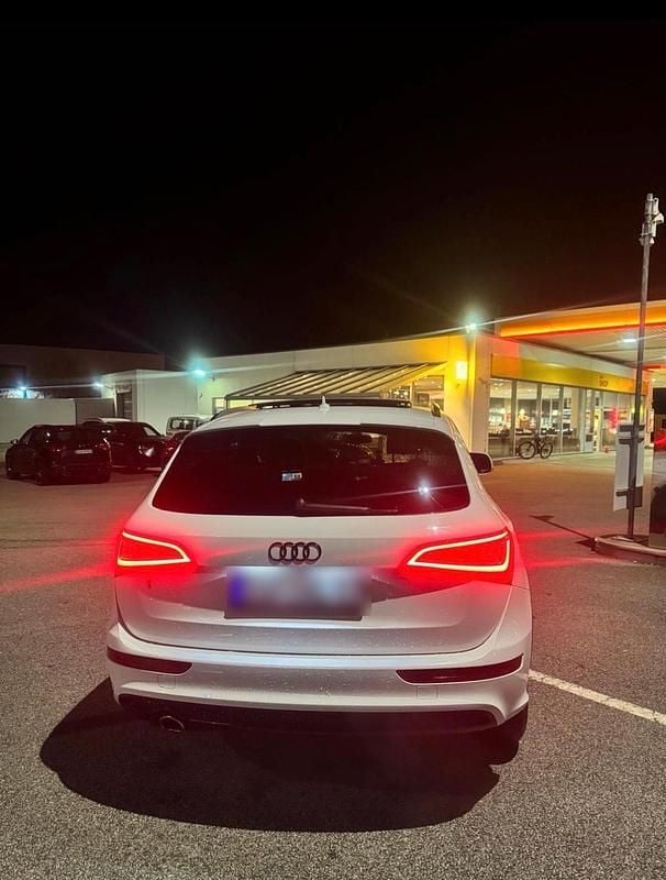 Gebraucht Audi Q5 Black Edition 190 PS (139 kW) 2016 Weiß SUV