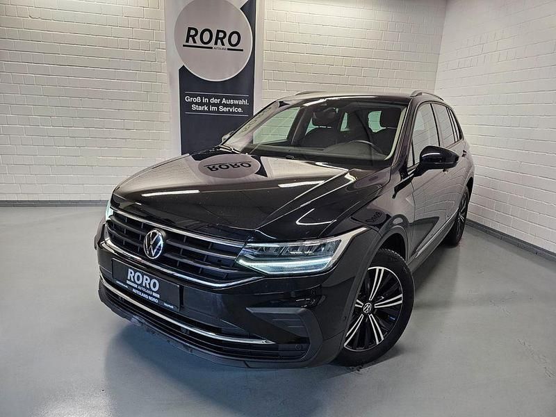 Gebraucht VW Tiguan Active 150 PS (110 kW) 2022 Schwarz SUV