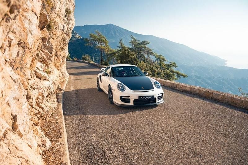 Weiß Gebraucht 2010 Porsche 911 GT2 RS Coupé | 420.000 € - Bild 1/4