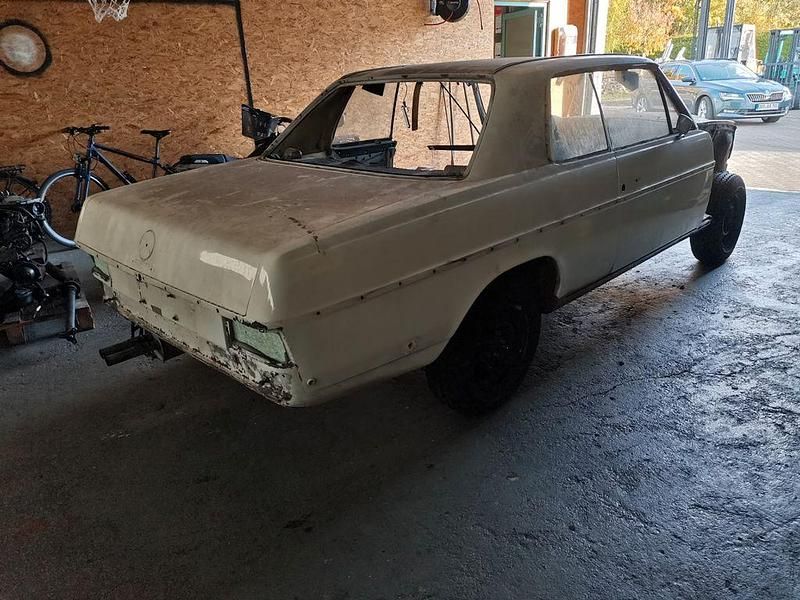 Gebraucht Mercedes W114 1969 Coupé