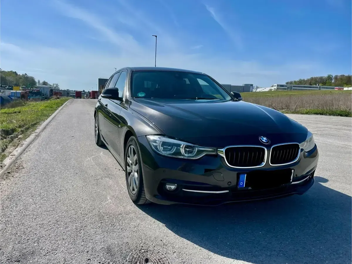 Gebraucht BMW 320 Sport Line 163 PS (119 kW) 2015 Braun Kombi
