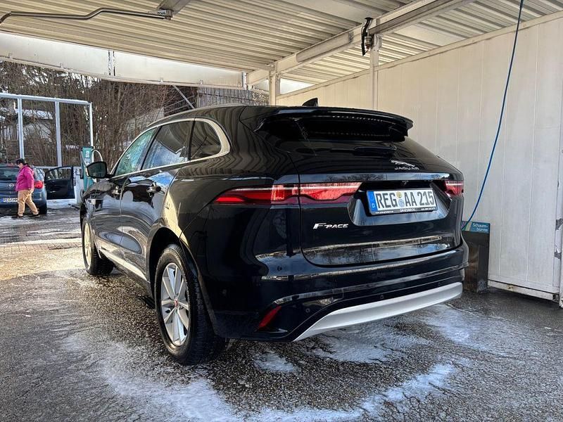 Gebraucht Jaguar F-Pace 204 PS (150 kW) 2022 Schwarz SUV