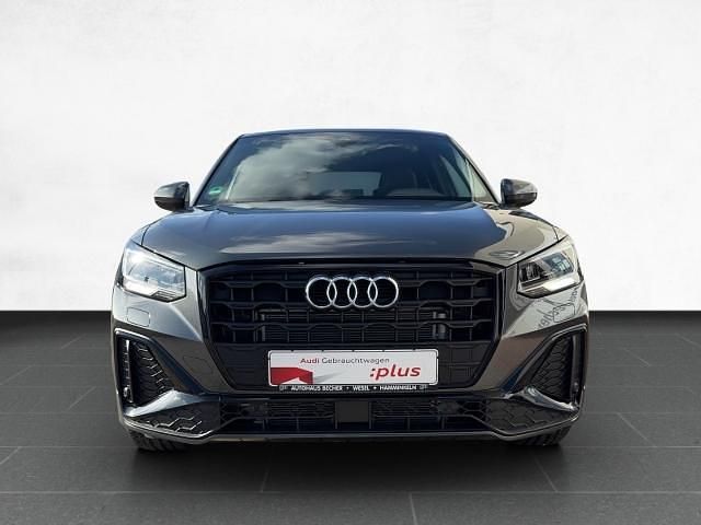 Gebraucht Audi Q2 S-Line 150 PS (110 kW) 2023 Grau SUV