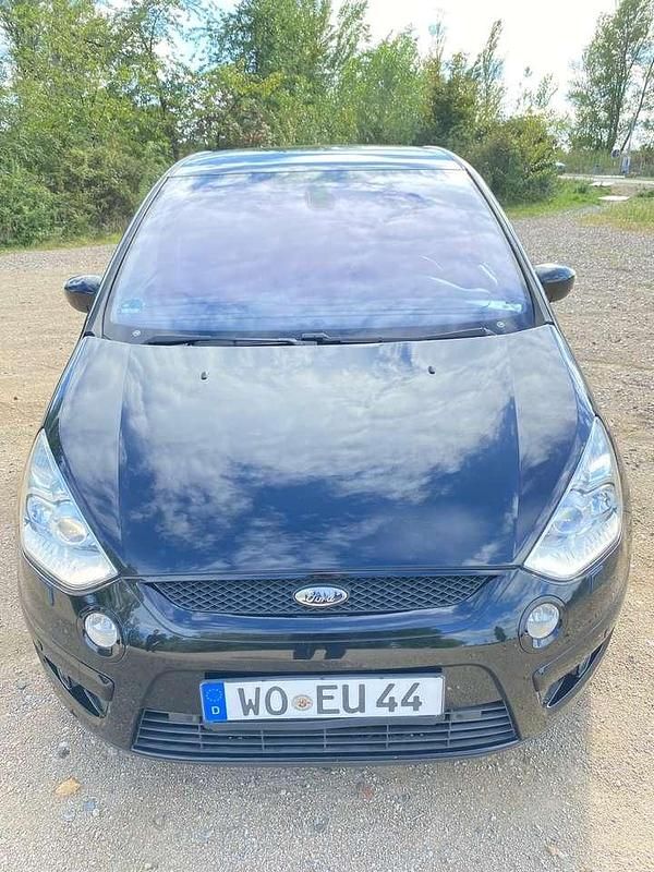 Schwarz Gebraucht 2008 Ford S-MAX S Van / Kleinbus | 2.900 € (Fairer Preis) - Bild 1/4