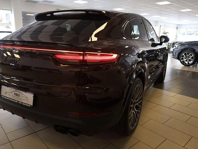 Gebraucht Porsche Cayenne 136 PS (100 kW) 2023 Braun SUV