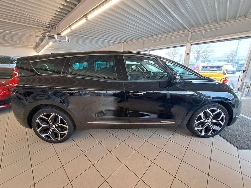 Gebraucht Renault Scenic E-Tech Intens 158 PS (116 kW) 2021 Blackpearlschwarz SUV