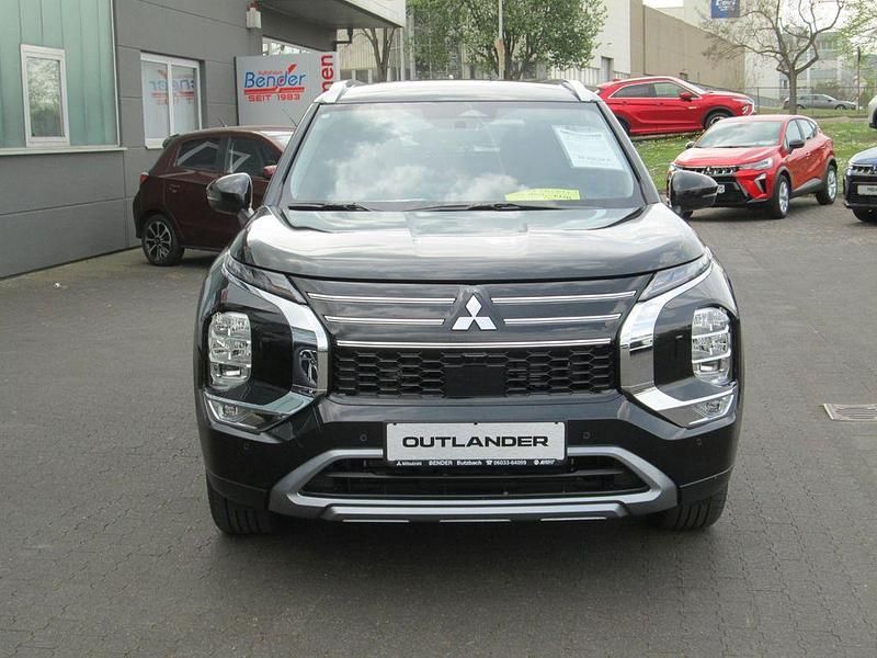 Gebraucht Mitsubishi Outlander P-HEV Edition 306 PS (225 kW) 2025 Schwarz SUV