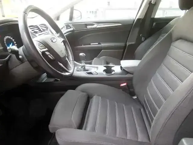 Gebraucht Ford Mondeo Business Edition 150 PS (110 kW) 2020 Silber Limousine
