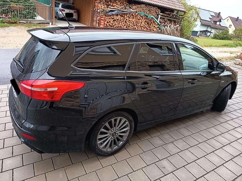 Gebraucht 2018 Ford Focus ST-Line Kombi | 8.990 € (Fairer Preis) - Bild 1/4