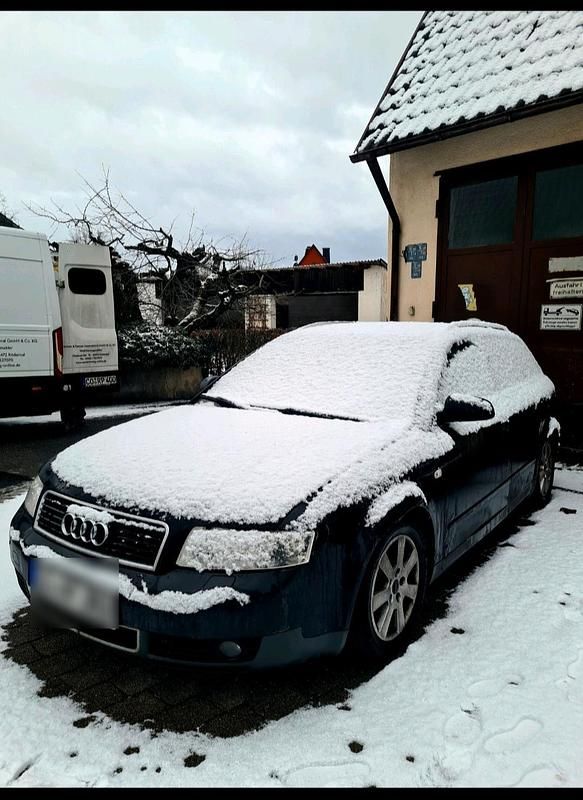 Gebraucht Audi A4 130 PS (95 kW) 2003 Schwarz Kombi