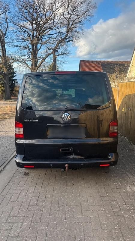 Second-hand VW T5 130 CP (95 kW) 2005 Negru Van