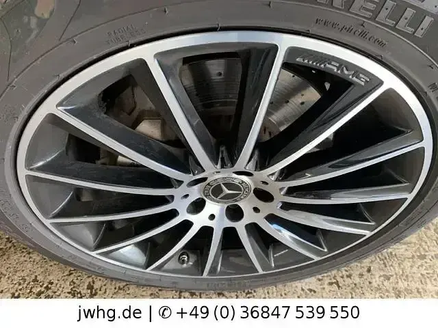 Gebraucht Mercedes GLC300de AMG line 306 PS (225 kW) 2021 Schwarz Limousine
