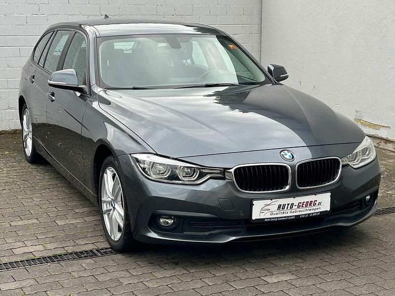 Grau Gebraucht 2017 BMW 318 Kombi | 10.500 € (Guter Preis) - Bild 1/4