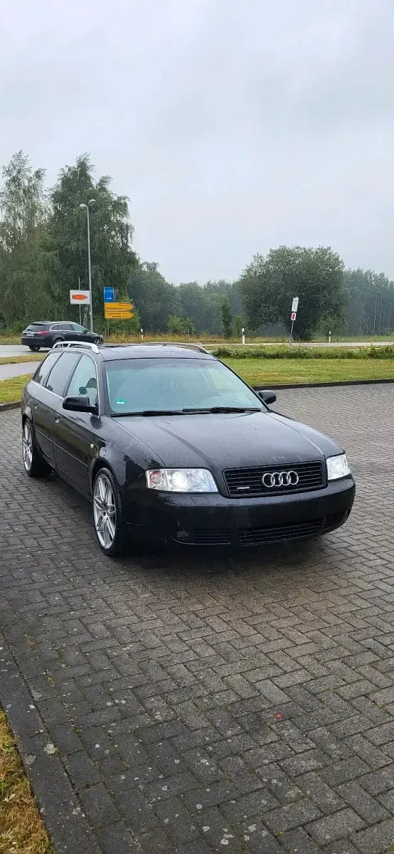 Gebraucht Audi A6 163 PS (119 kW) 2004 Schwarz Kombi