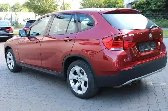 Gebraucht BMW X1 184 PS (135 kW) 2012 Vermilionrot metallic SUV