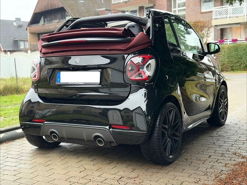 Gebraucht Smart ForTwo Cabrio Brabus 109 PS (80 kW) 2016 Schwarz Cabrio