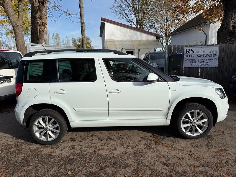 Gebraucht Skoda Yeti Joy 150 PS (110 kW) 2016 Weiß SUV
