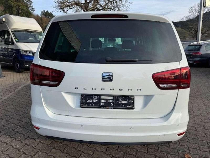 Gebraucht Seat Alhambra Style 150 PS (110 kW) 2018 Weiß Van / Kleinbus