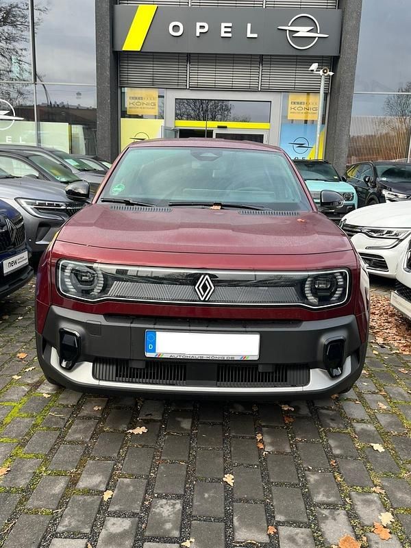 Gebraucht Renault 4 E-Tech Evolution 77 kW (106 PS) 2025 Rot SUV