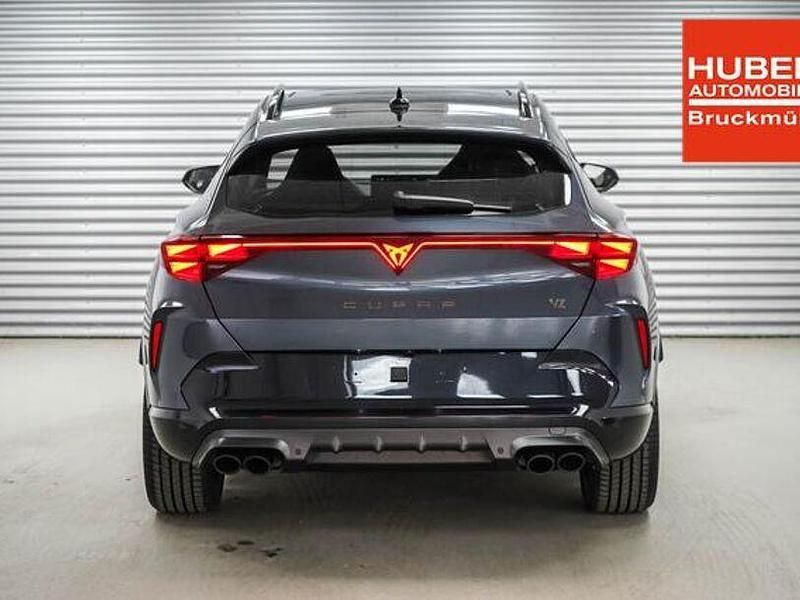 Neu Cupra Formentor 2025 Grau SUV