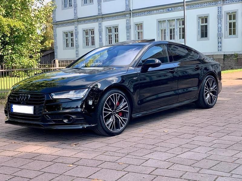 Second-hand Audi A7 Competition 326 CP (239 kW) 2017 Negru Hatchback