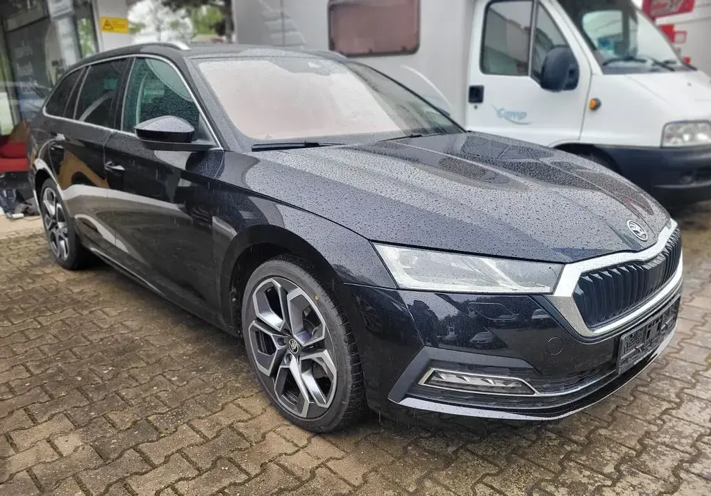 Usata Skoda Octavia Style 150 CV (110 kW) 2023 Nero Station wagon