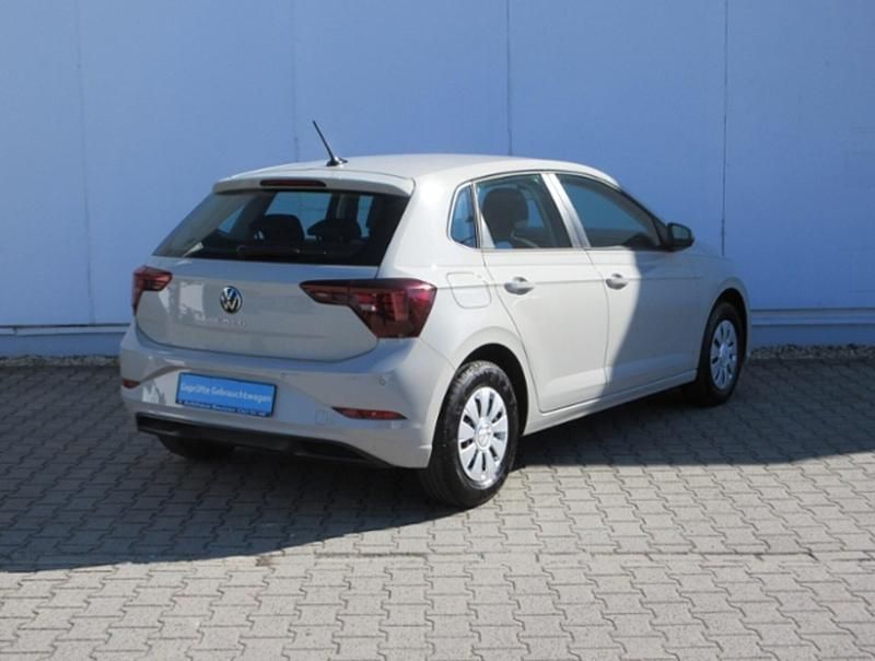 Gebraucht VW Polo Basis 80 PS (58 kW) 2022 Grau Kleinwagen