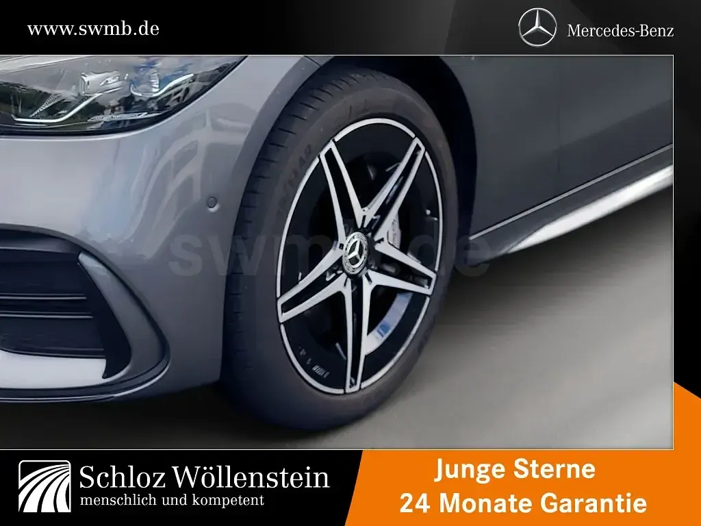 Gebraucht Mercedes E300 145 PS (106 kW) 2024 Gray Kombi