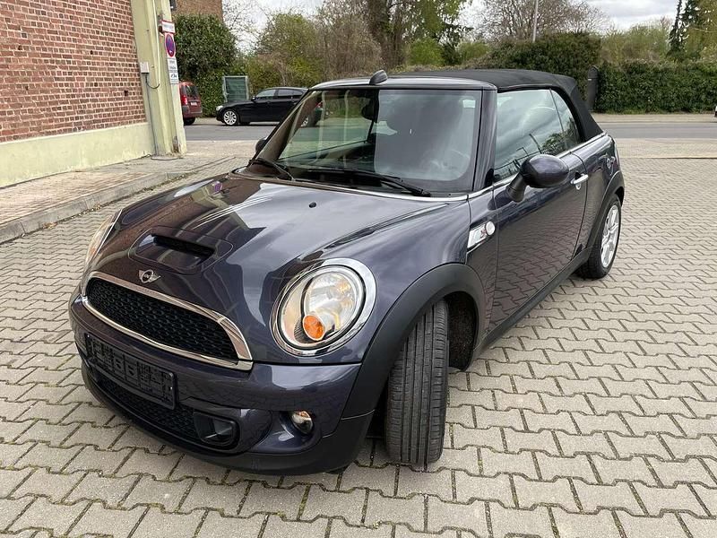 Gebraucht Mini Cooper SD Cabriolet 143 PS (105 kW) 2014 Mini yours highclass grey Cabrio
