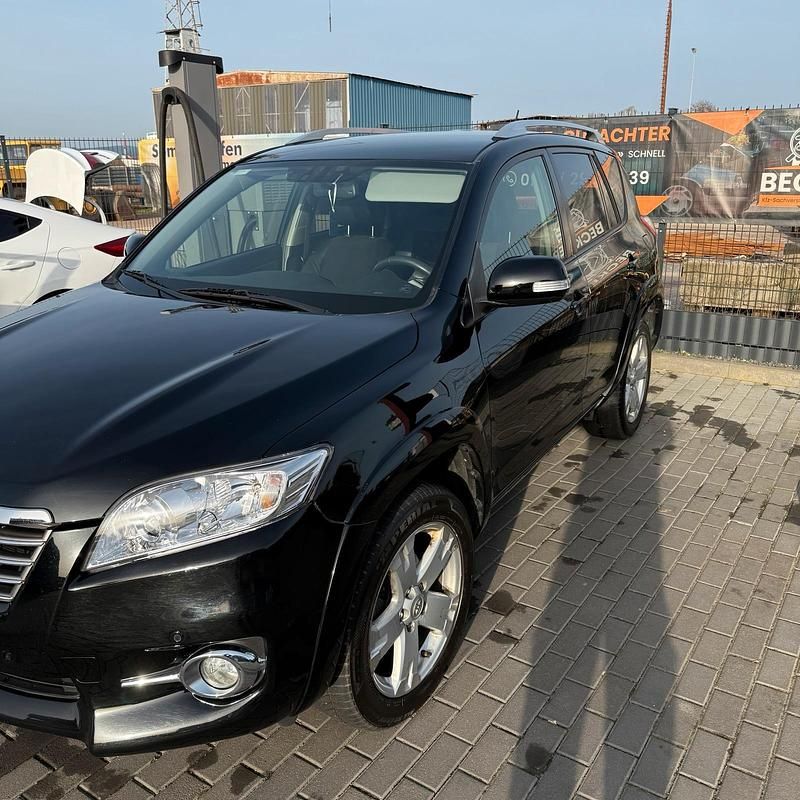 Gebraucht Toyota RAV4 150 PS (110 kW) 2011 Schwarz SUV