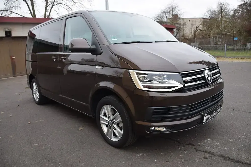 Gebraucht VW T6 Comfortline 204 PS (150 kW) 2018 Chestnut brown Van