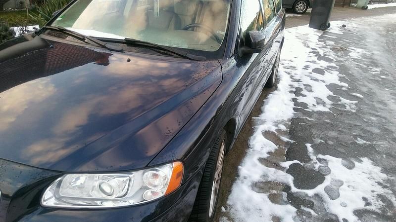 Gebraucht Volvo V70 185 PS (136 kW) 2006 Blau Kombi