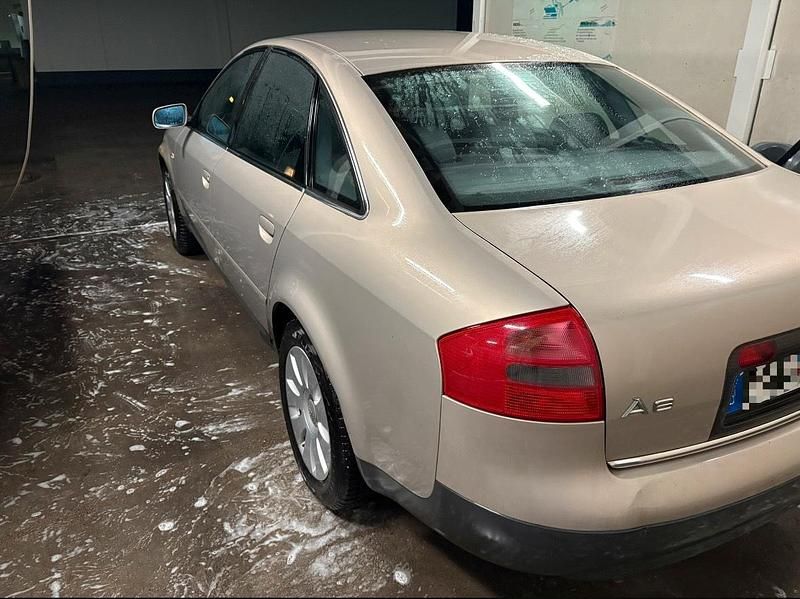 Gold Gebraucht 1999 Audi A6 Limousine | 2.900 € (Teuer) - Bild 1/4