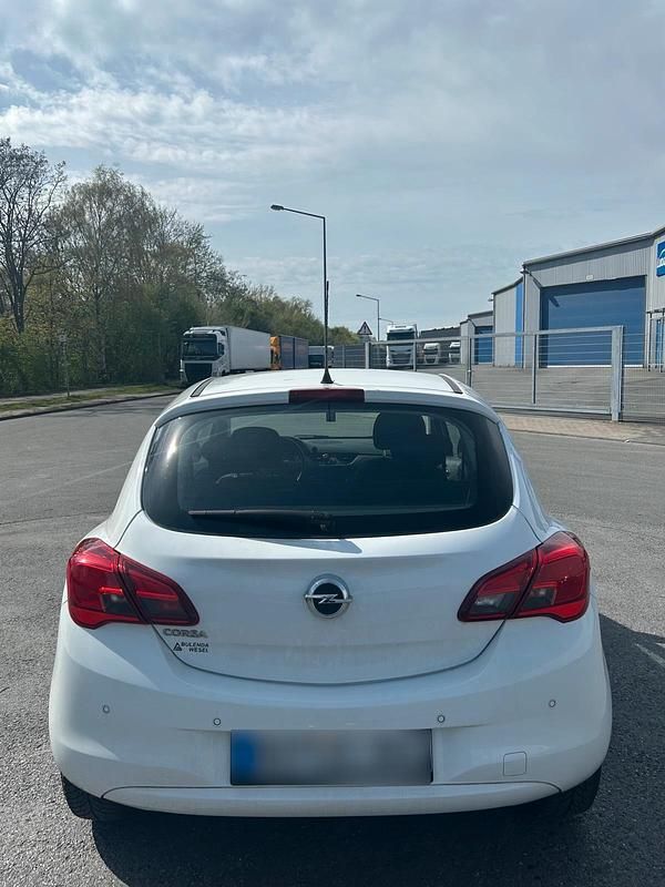Gebraucht Opel Corsa 69 PS (50 kW) 2015 Weiß Kleinwagen